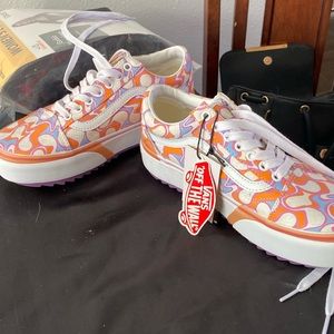 Glow in the dark Brand new Vans. Never worn. Limited Edition